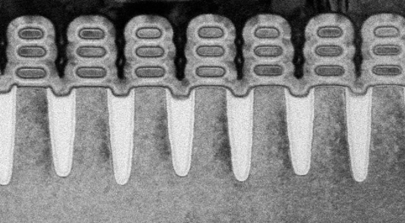 el más pequeño transistores IBM 5nm